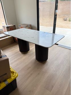Rectangular Dining Table in White Natural Marble Top and Espresso