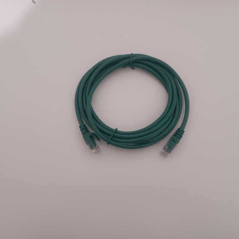 new ethernet cable cat 6 molded patch cord cables cords internet modem router xbox ps3 ps4 ps5 7ft 7 ft feet
I have a brand new cat 6 ethernet cable
