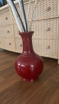 Deep Red Vase High End
