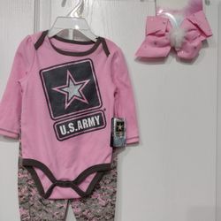  Play  Set with Hair Bow 