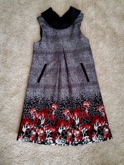 Girls dresses size L excellent condition