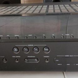 Yamaha RX-V465 105 Watts/5.1 Channel HDMI Receiver Home Theatre  - Tested