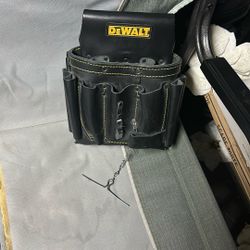 Dewalt 10 In 1 Tool Belt Pouch