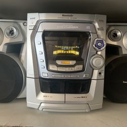 Panasonic CD Stereo System