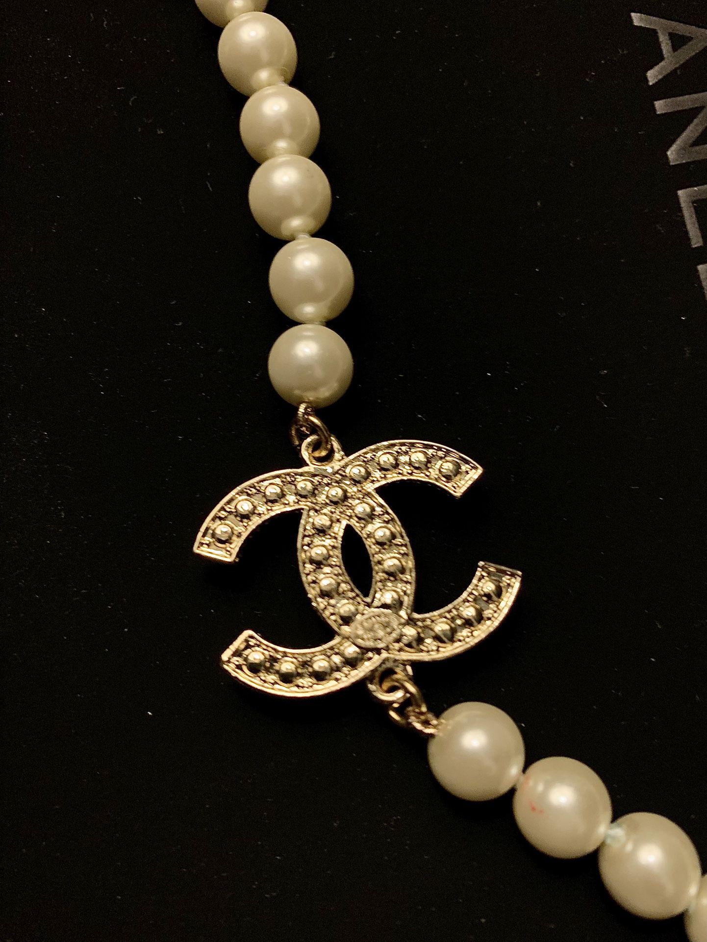 Chanel Vintage Graduated Pearl Double C Necklace for Sale in New