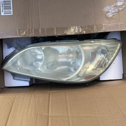 Honda Civic 2004 Passenger Headlight 