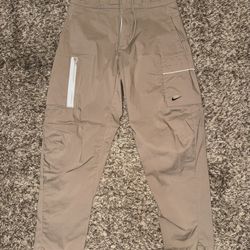 Nike Cargo Pants