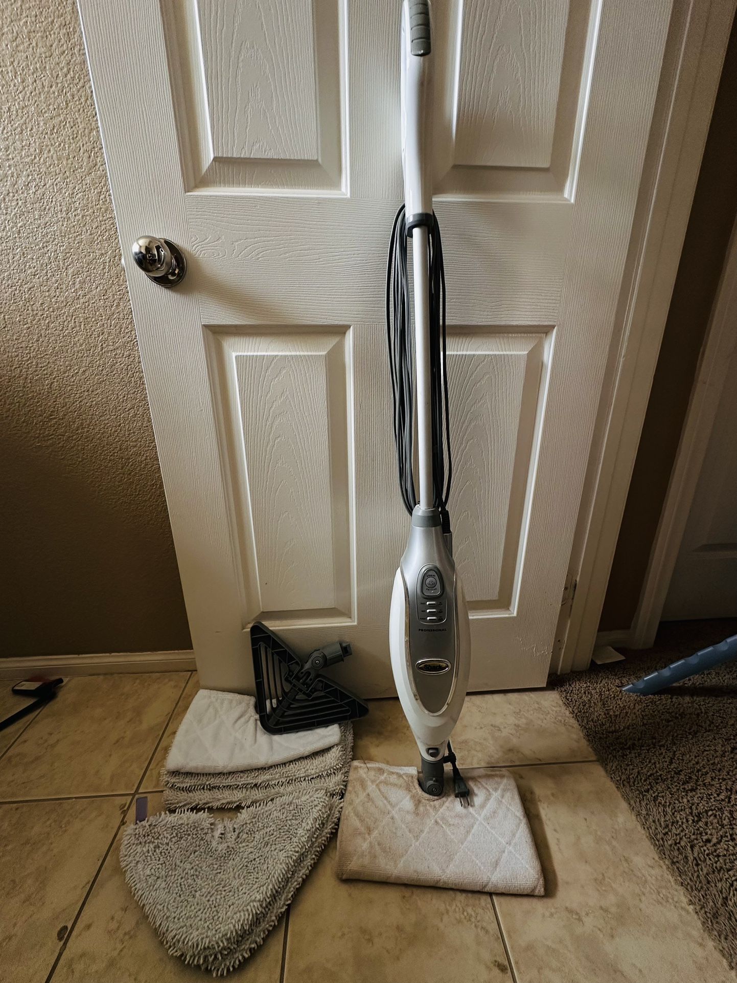 Shark Pocket Steamer