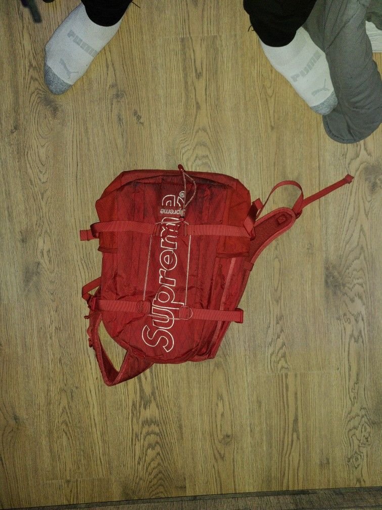 Fw18 Supreme Back Pack Red