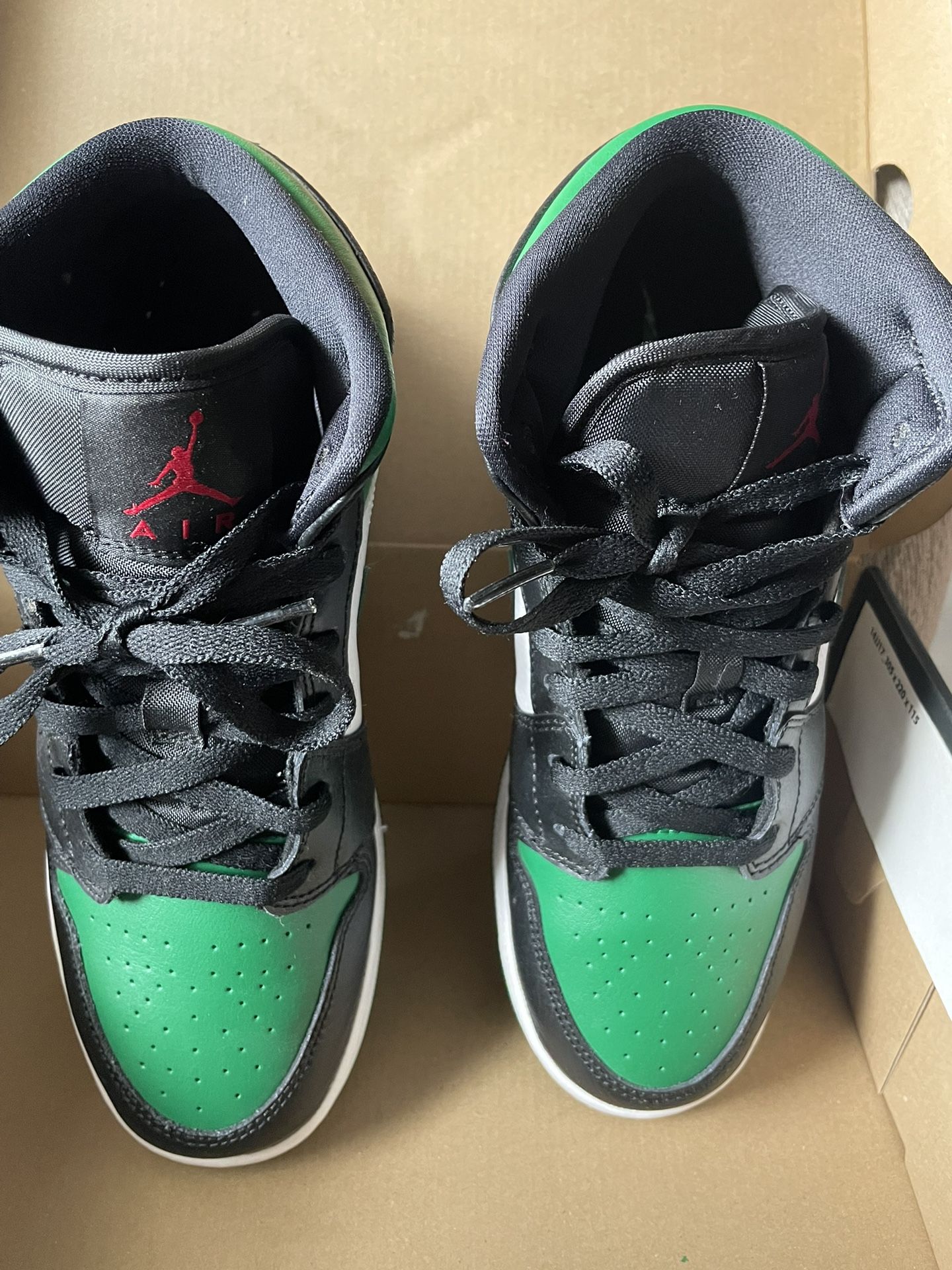 Nike Pine π² mid 1 Jordan 2020