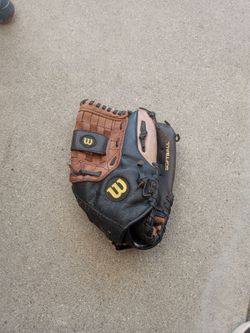 Wilson Softball Glove