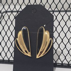 Trifari Earrings,  Black Enamel Gold Tone 1970's Geometric Studs