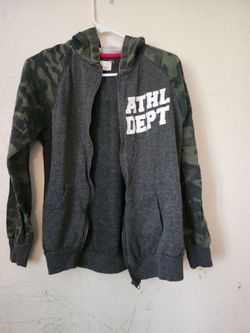 Sweatshirt