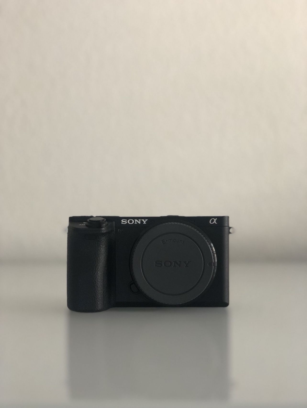 Sony 6500 (4K Mirrorless Camera)