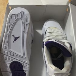 Jordan Retro Metallic 4s