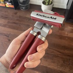 KitchenAid Classic Can Opener, Red for Sale in Dallas, TX - OfferUp