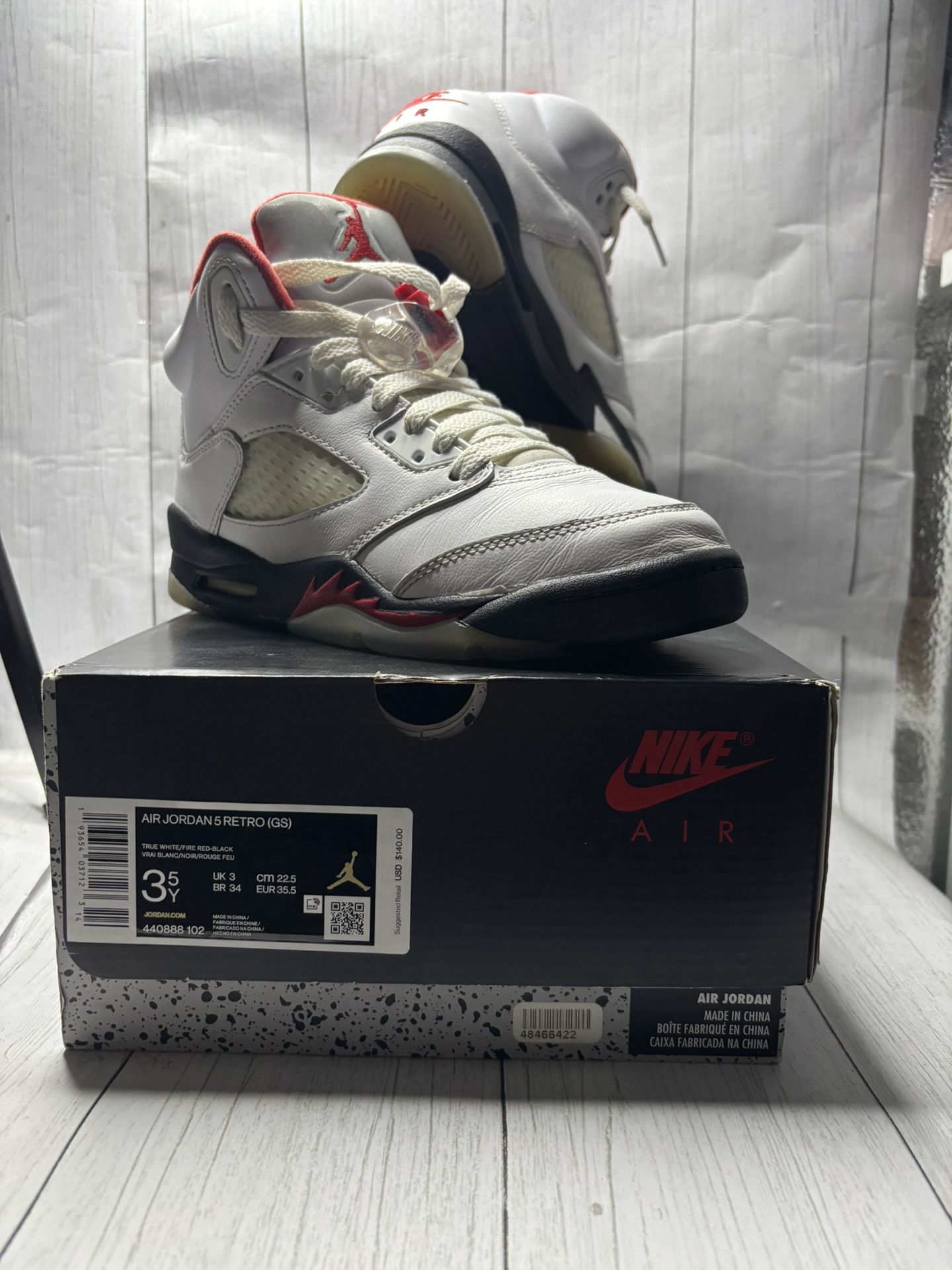 Jordan 5 Fire Red