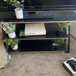Black Glass Tv Stand