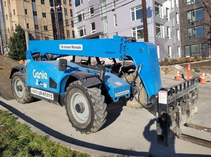 Genie GTH-844 (Reach Forklift W/ Rotator)