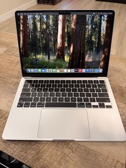 Macbook air m2
