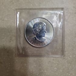 2020 Canada Maple Leaf 1 Oz 999.9 Silver Coin 