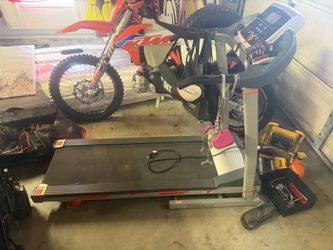 Electric treadmill