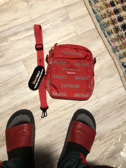 Supreme 3m reflective shoulder bag