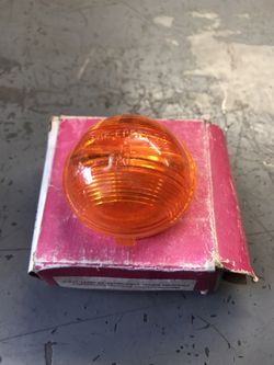 Trailer marker lens