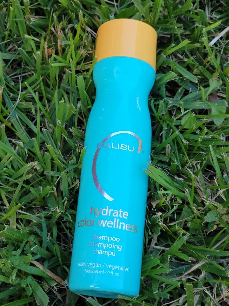 Malibu C Hydrate Color Wellness Shampoo (9 oz) 

