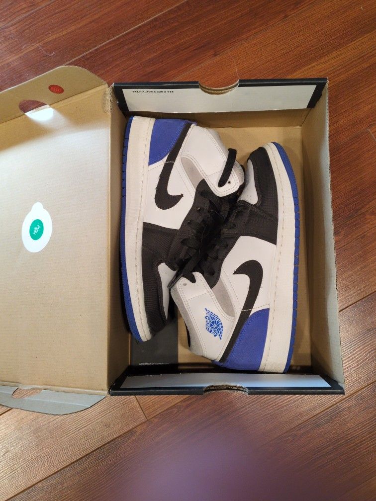 Air Jordan 1 Mid SE (GS)