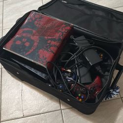 Gears of War Xbox 360 And Regular Xbox 360
