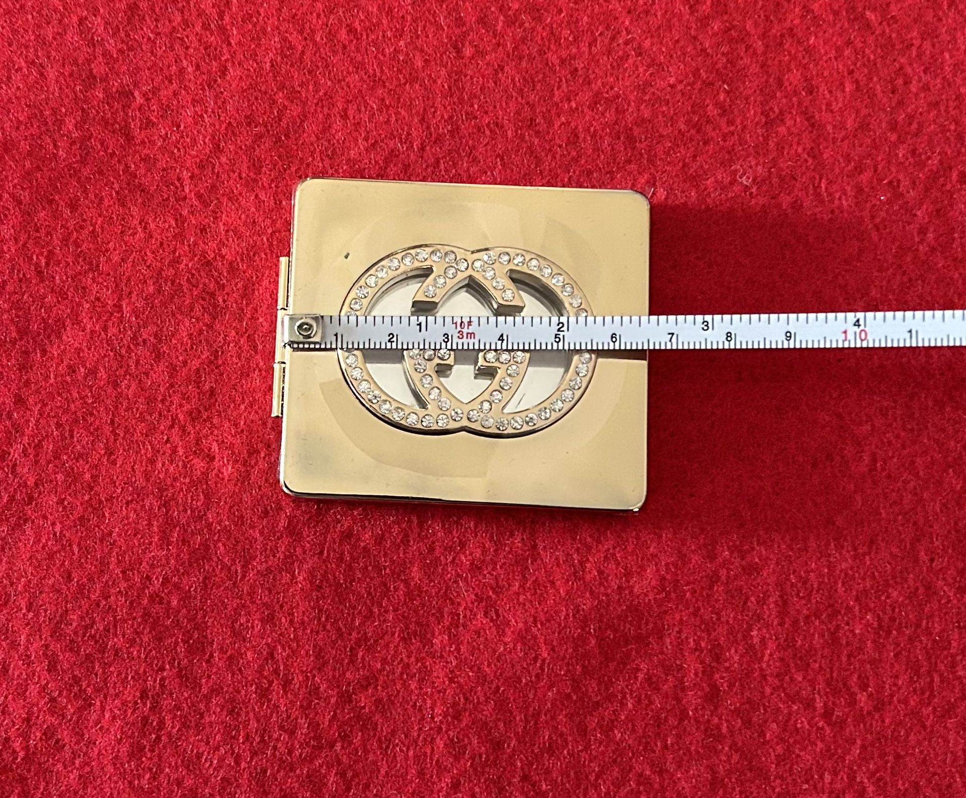 GUCCI GUILTY DIAMOND LIMITED EDITION MAKEUP MIRROR 2.5