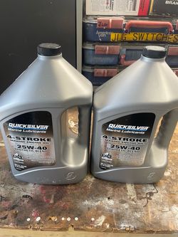 Quicksilver 25W-40 4-Stroke Marine Engine Oil – 2 Gallons