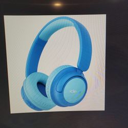 iClever Blue BTH22 Kids Wireless Headphones, Safe Volume 60HR Playtime