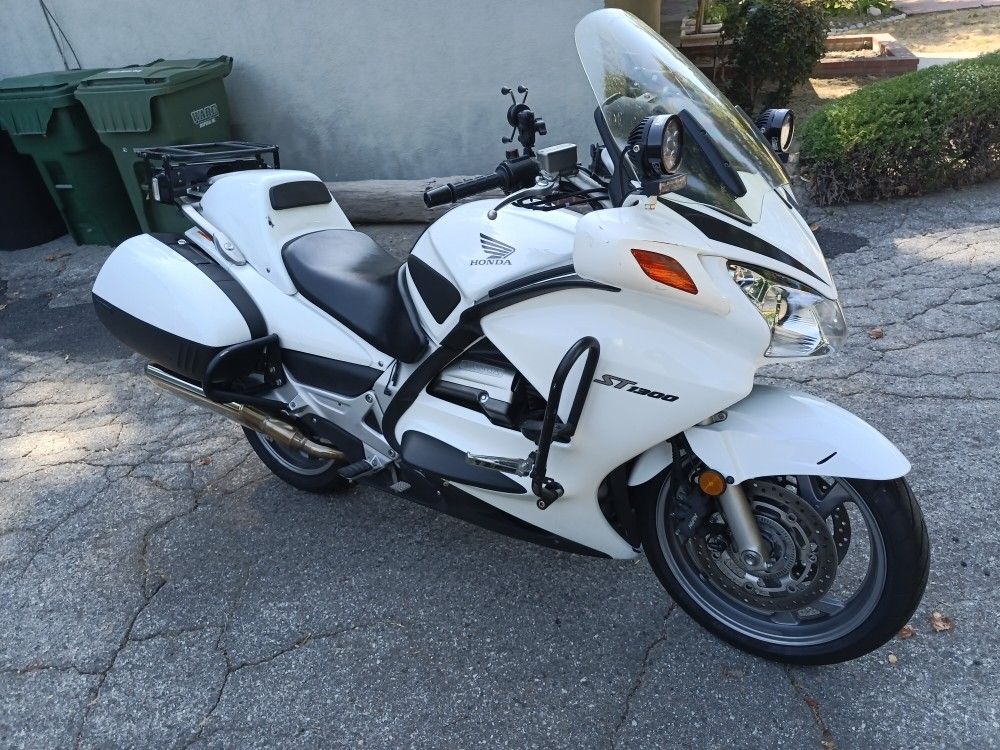 Honda St1300