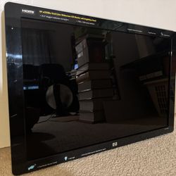 HP 25” Inch Flat Screen Computer Monitor Glossy Display With Built In Speakers - Model W2558HC