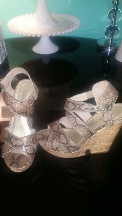 Snake skin Chinese Landry wedge heels...size7....great condition!