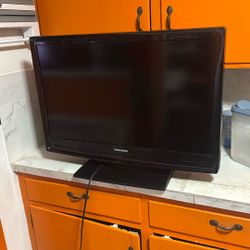 32” Magnavox  Tv