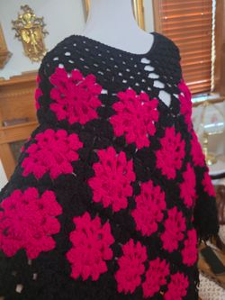Red Rose poncho