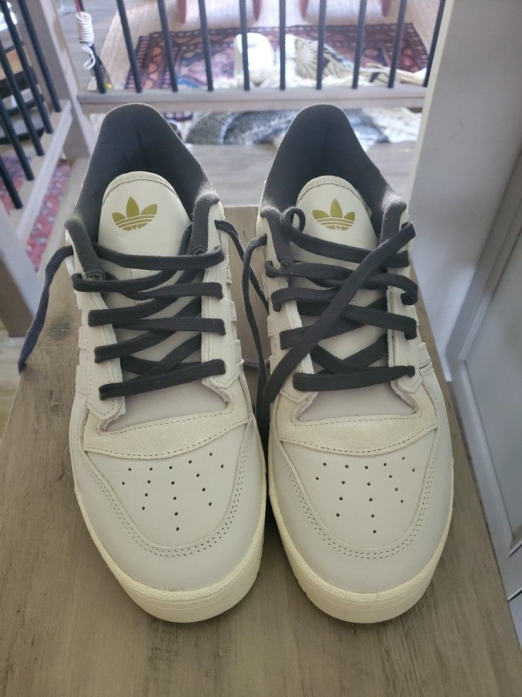 Adidas 11M Sneakers NEW In Box