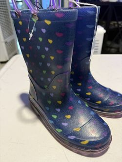 NEW  RAIN BOOTS SIZE 11/12 Girls 