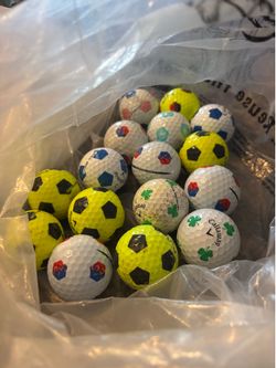 16 Callaway Soccer golf balls