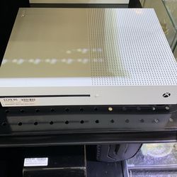 Ports-Nails Nailer, barely used in Box