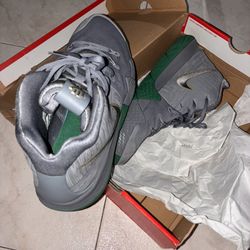 Nike Kyrie 4 'City Guardians'