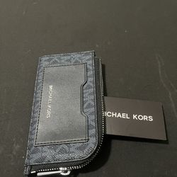Michel Kors  Wallet $ 35 