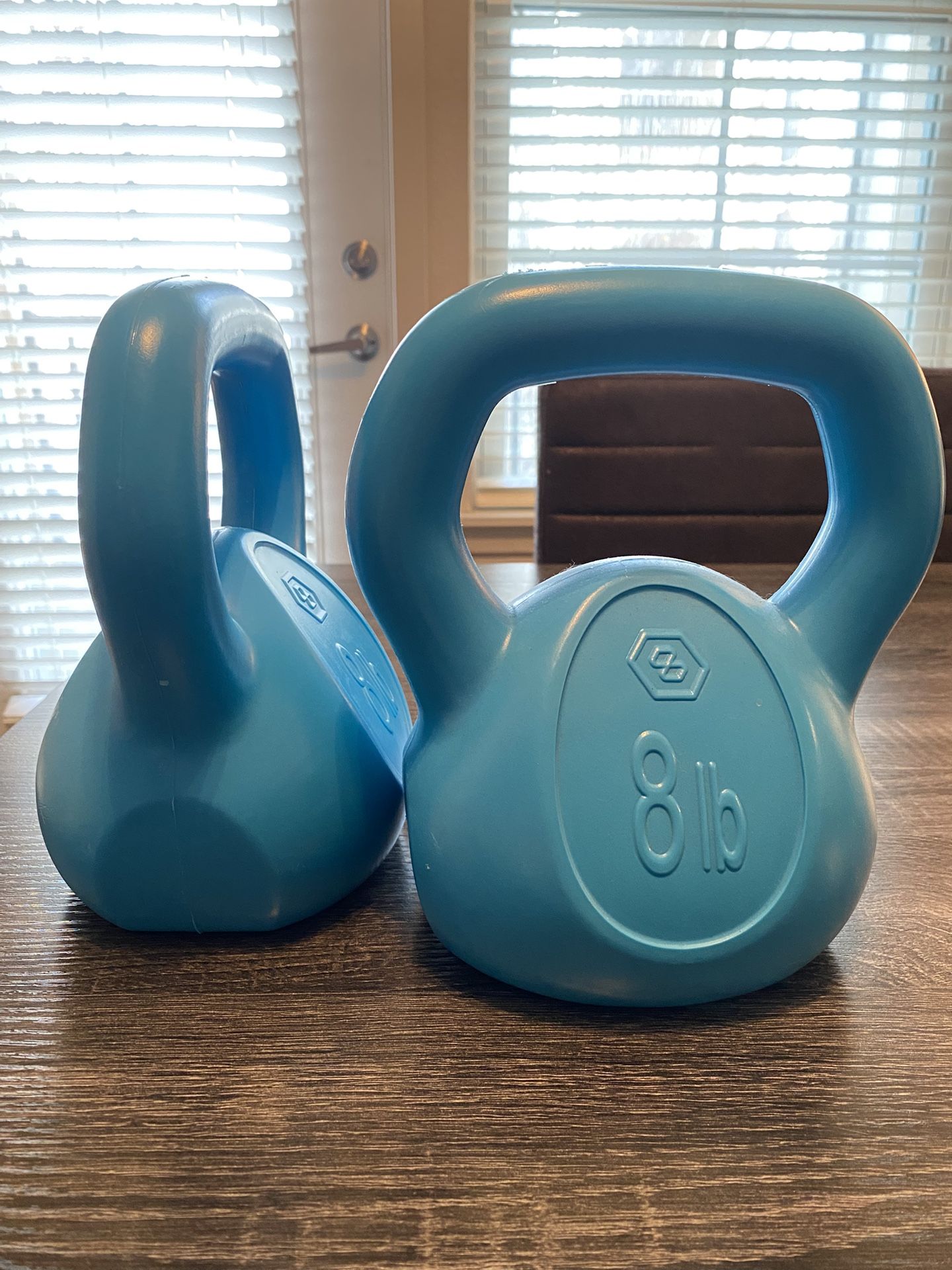 8lb Kettlebell Pair