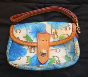 Vintage Dooney & Bourke Janine Wristlet