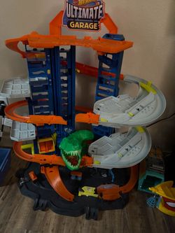 Hot Wheels Ultimate Garage Playset