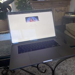 2019 MacBook Pro 16 Inch 1TB 16GB Ram