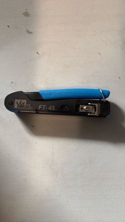 FT-45 Feed Thru Modular Plug Crimper
